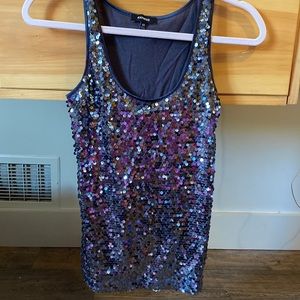 Express sequin too size XS